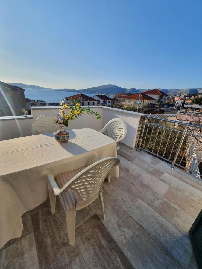 Odlicno Opremljeni Novouredeni Iva, Okrug Gornji Apartment